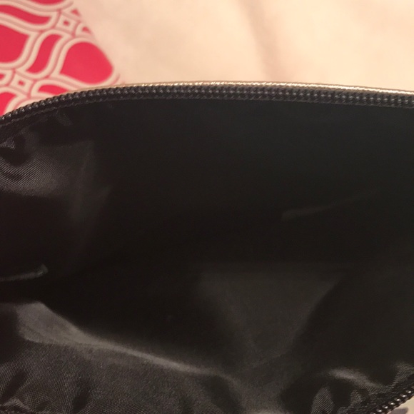 NWT. 3 Piece Cosmetic Bag Set - Picture 7 of 8